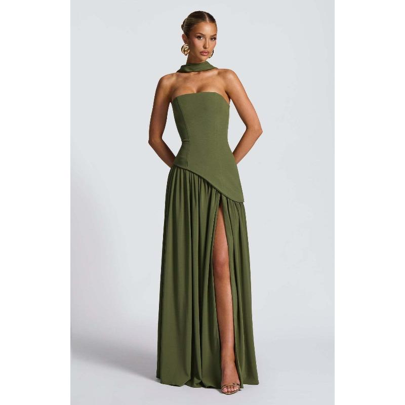 European and American women s clothing tube top solid color split dress fashionable and sexy backless high split long dress new XL армія зелений колір
European and American women s clothing tube top solid color split dress fashionable and sexy backless high split long dress new XL армія зелений колір