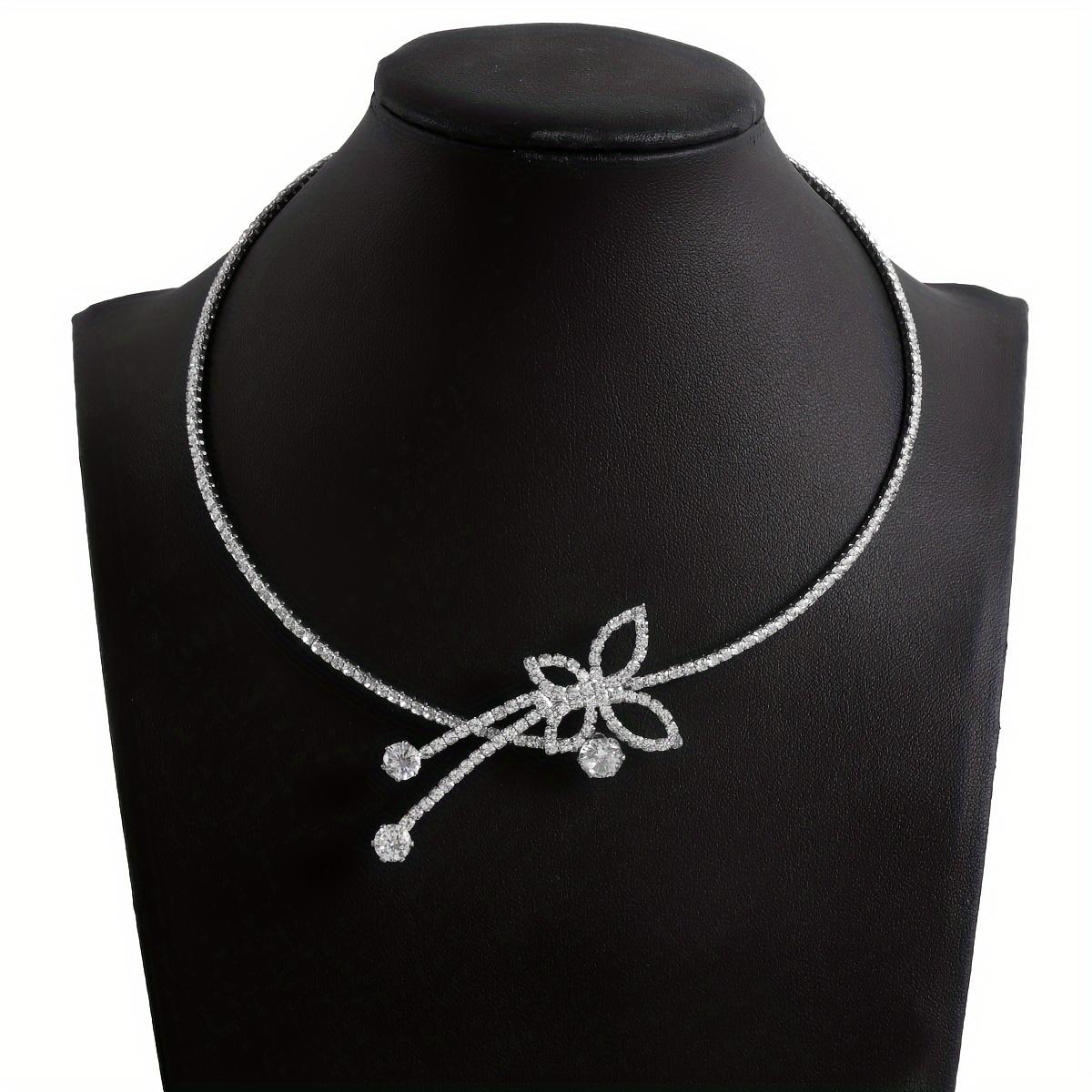 1PC Women s Light Luxury Retro Elegant Butterfly Water Drop Rhinestone Collar, Suitable for Sending A Party Wedding Bride To Wear срібний
1PC Women s Light Luxury Retro Elegant Butterfly Water Drop Rhinestone Collar, Suitable for Sending A Party Wedding Bride To Wear срібний
