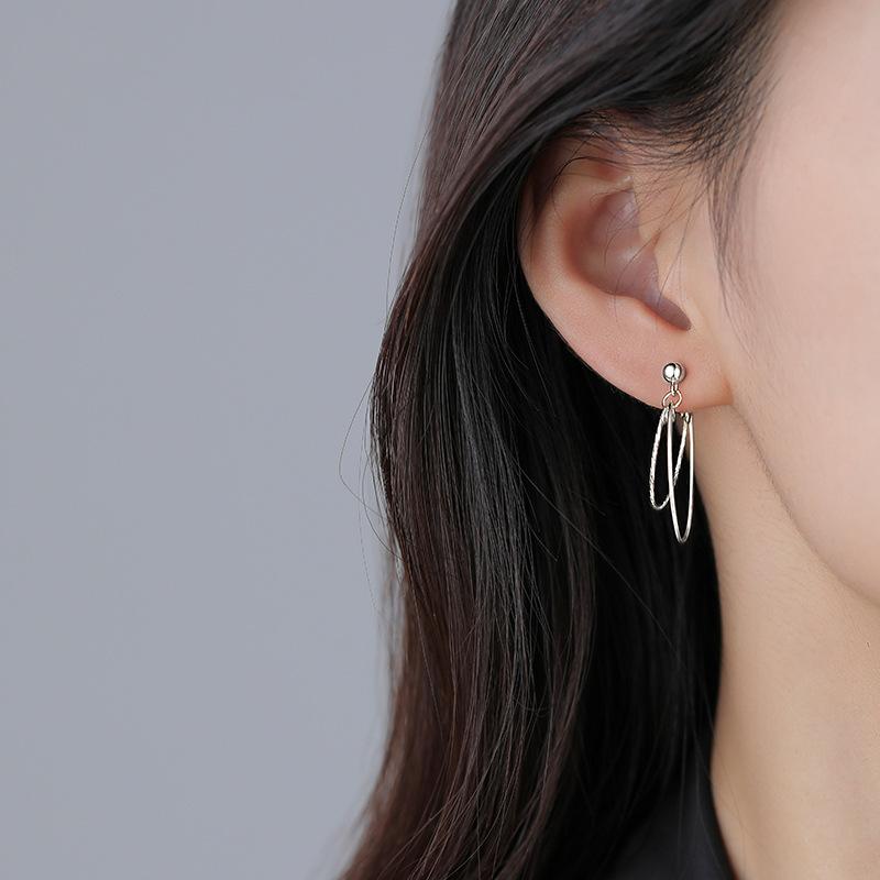 Geometric double earrings femininity fashion versatile Korean version Dongdaemun exaggerated dancing Muse Internet celebrity earrings flow
Geometric double earrings femininity fashion versatile Korean version Dongdaemun exaggerated dancing Muse Internet celebrity earrings flow