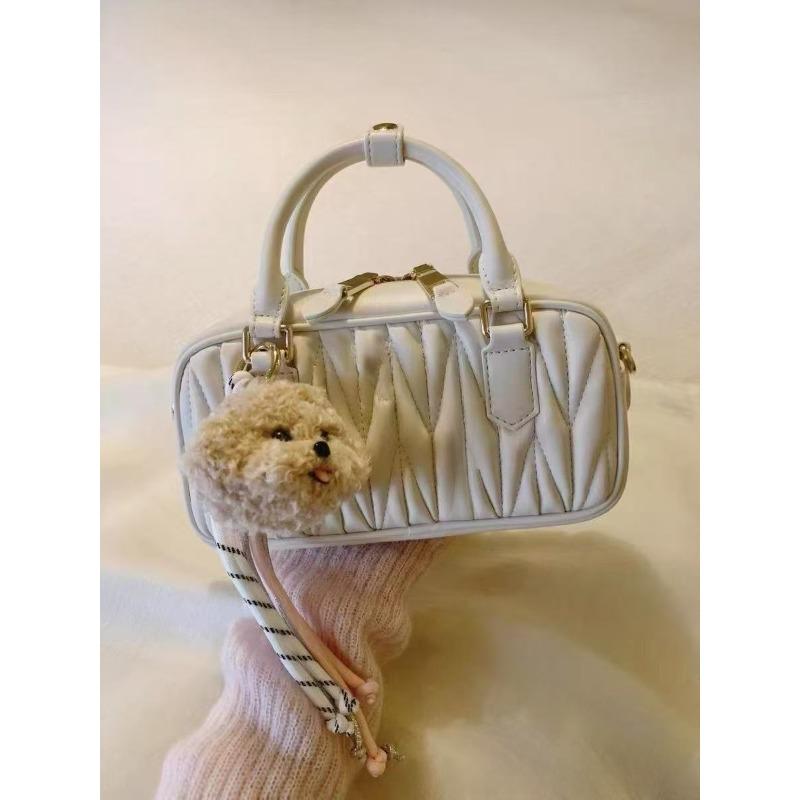 Сумка-подушка Nanfeng Flower Bouquet, плиссированная сумка для девочек, маленькая сумочка, сумка через плечо на одно плечо белый
Сумка-подушка Nanfeng Flower Bouquet, плиссированная сумка для девочек, маленькая сумочка, сумка через плечо на одно плечо белый