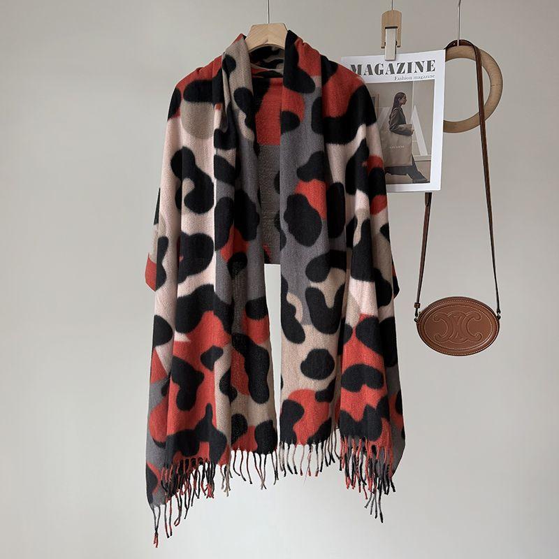 Retro Colorful Leopard Print Scarf Contrasting Tassel Long Shawl Trendy Multi-color Leopard Print Scarf, Warm Winter Tassel Shawl 180×70cm
Retro Colorful Leopard Print Scarf Contrasting Tassel Long Shawl Trendy Multi-color Leopard Print Scarf, Warm Winter Tassel Shawl 180×70cm