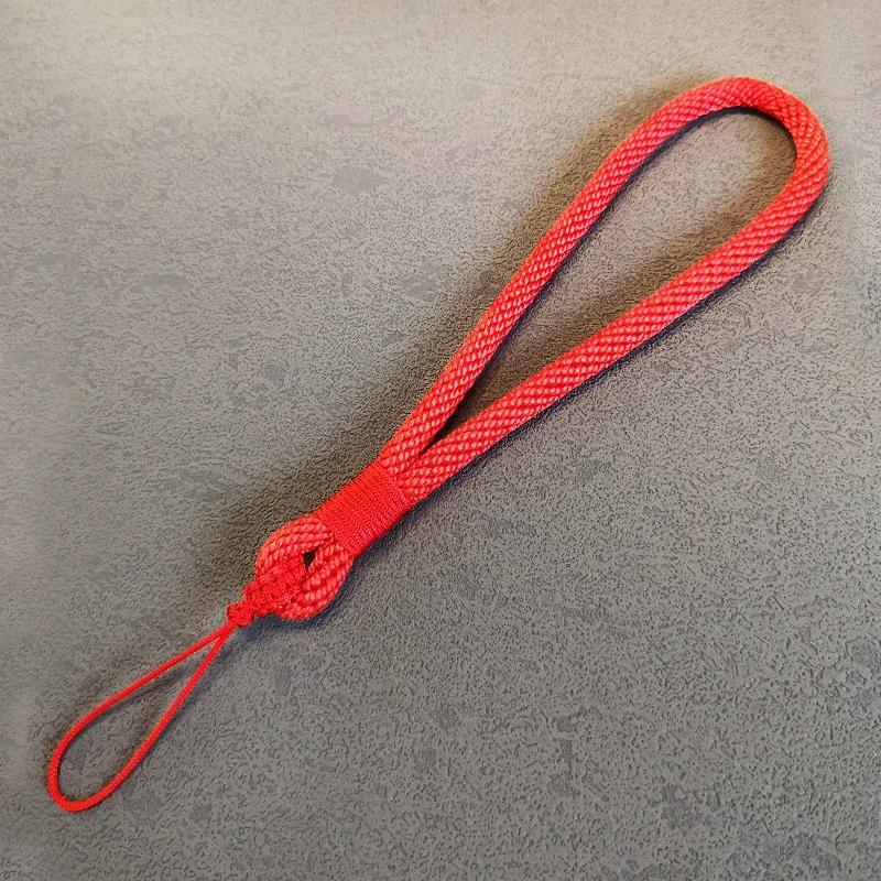 New Mobile Phone Lanyard Short Wrist Rope Thick Reinforcement Hand Woven Men and Women Simple with Small Rope Phone Chain
New Mobile Phone Lanyard Short Wrist Rope Thick Reinforcement Hand Woven Men and Women Simple with Small Rope Phone Chain