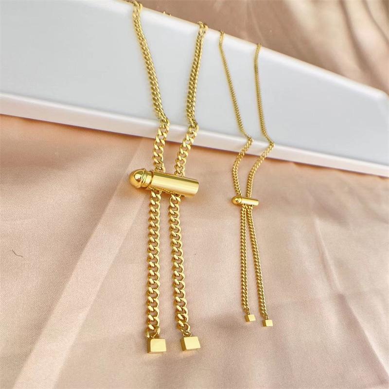 European & American Bullet Pendant Necklace: Titanium Steel Punk Hip Hop Women s Tassel Sweater Chain
European & American Bullet Pendant Necklace: Titanium Steel Punk Hip Hop Women s Tassel Sweater Chain