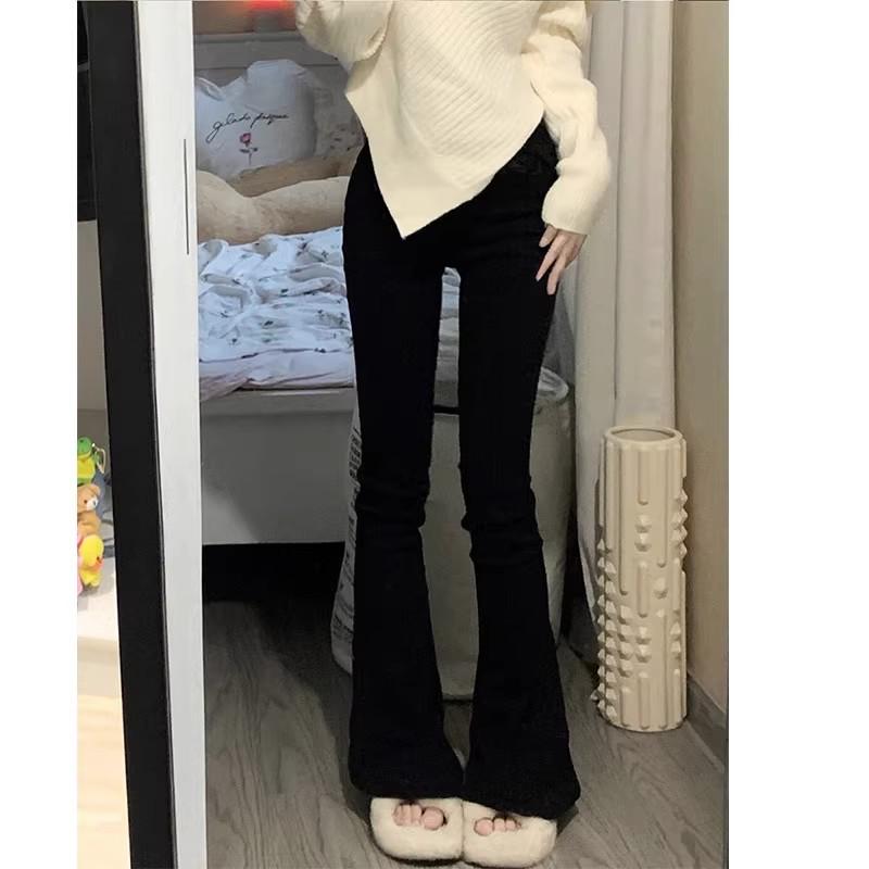 Women s High Waist Black Flare Jeans, Slimming Elastic Horseshoe Trousers for Spring and Autumn 2025. S
Women s High Waist Black Flare Jeans, Slimming Elastic Horseshoe Trousers for Spring and Autumn 2025. S