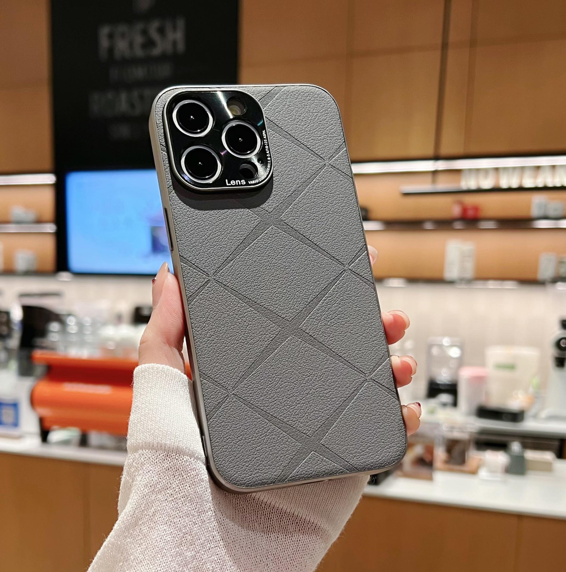 Металлическое кольцо для объектива, подходящее для чехла для мобильного телефона Apple 15, IPhone 14 Promax, противоударный 13, защитный чехол из кожи с бриллиантами Apple 11Promax серый
Металлическое кольцо для объектива, подходящее для чехла для мобильного телефона Apple 15, IPhone 14 Promax, противоударный 13, защитный чехол из кожи с бриллиантами Apple 11Promax серый