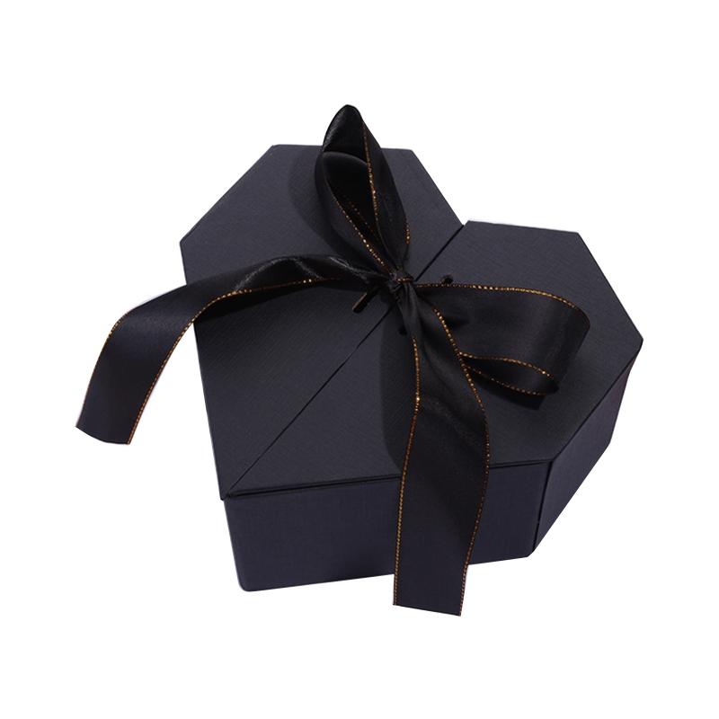 Heart Shaped Gifts Box with Bow Ribbon Valentines Day Presents Packaing Boxes Anniversary Surprise Gifts Wedding Decorations 22x21x10CM чорний
Heart Shaped Gifts Box with Bow Ribbon Valentines Day Presents Packaing Boxes Anniversary Surprise Gifts Wedding Decorations 22x21x10CM чорний