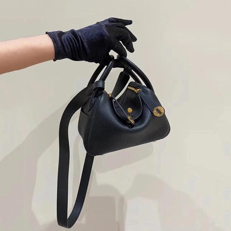 Сумки из натуральной кожи
Сумки из натуральной кожи