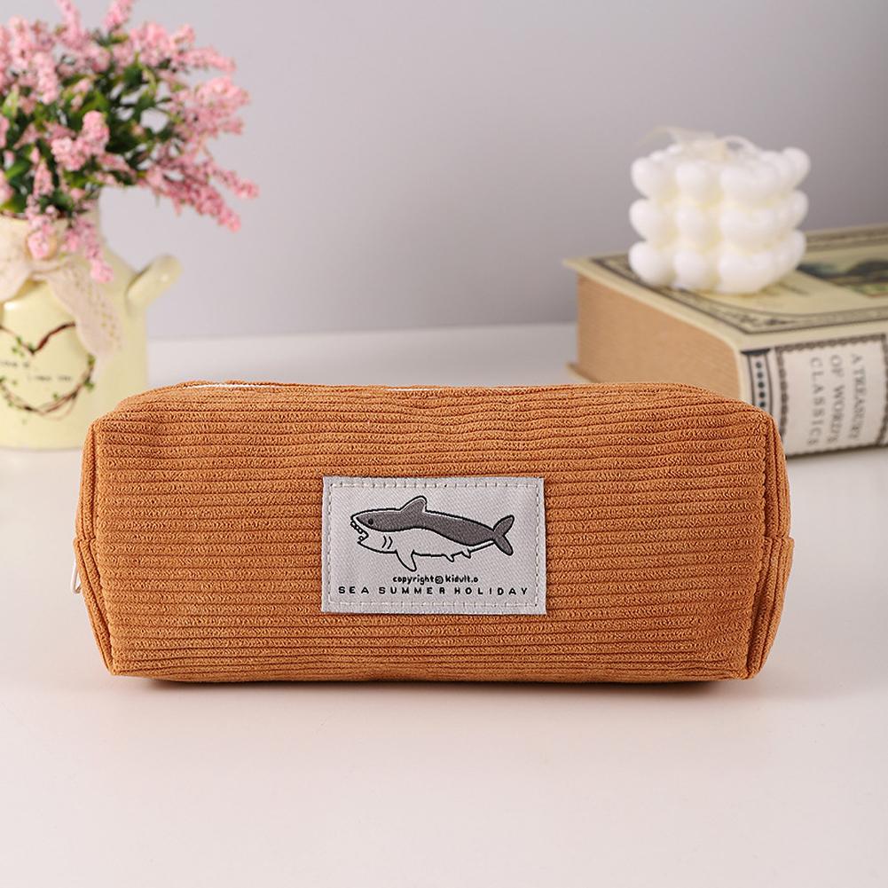 1Pcs Cute Shark Embroidery Corduroy Pencil Case Korean Style Unisex Dirty Resistant Large Capacity Stationery Organizer for Girls Kids School Office коричневий
1Pcs Cute Shark Embroidery Corduroy Pencil Case Korean Style Unisex Dirty Resistant Large Capacity Stationery Organizer for Girls Kids School Office коричневий