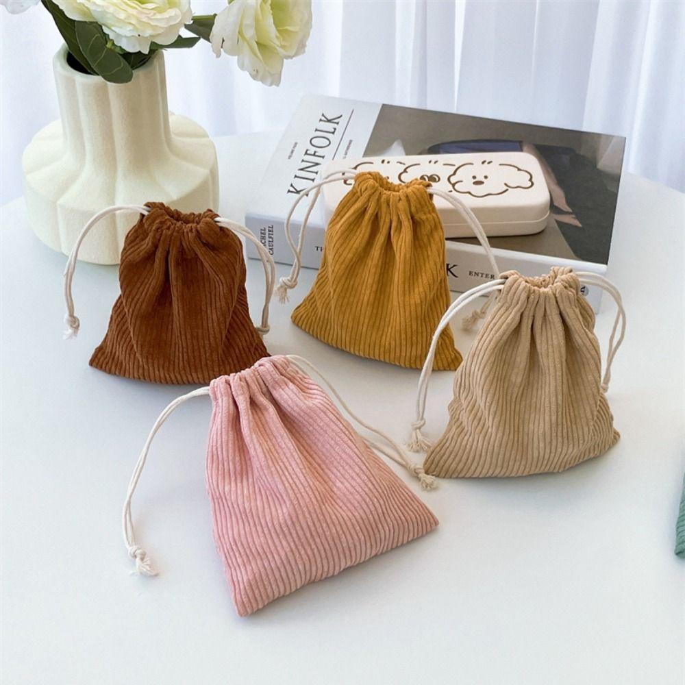 Soft Storage Bag Solid Color Drawstring Closure Bag Fashionable Jewelry Storage Bag Small Objects
Soft Storage Bag Solid Color Drawstring Closure Bag Fashionable Jewelry Storage Bag Small Objects
