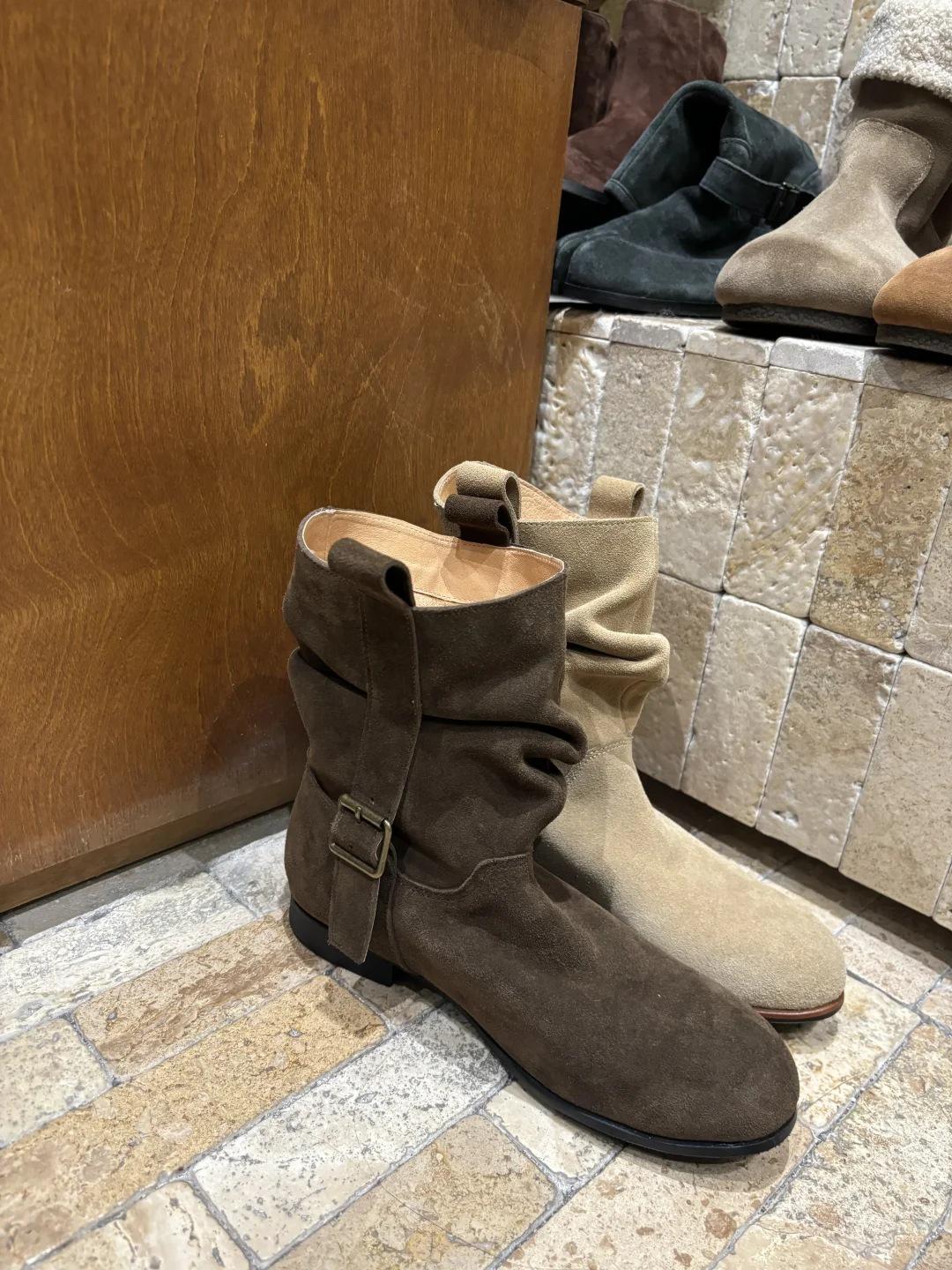 Cowhide version 2025 autumn and winter leather retro niche mid-tube Martin boots women s boots western fashion pile short boots 39 темно-коричневого
Cowhide version 2025 autumn and winter leather retro niche mid-tube Martin boots women s boots western fashion pile short boots 39 темно-коричневого