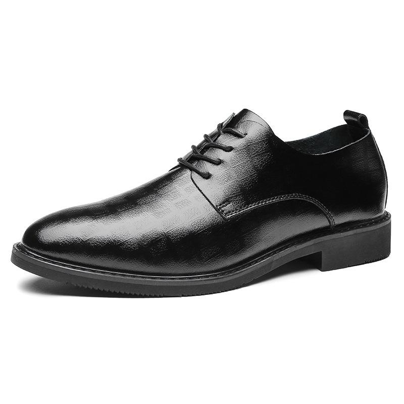 Spot 2025 new leather embossed casual business leather shoes men s formal single shoes soft sole comfortable youth 38
Spot 2025 new leather embossed casual business leather shoes men s formal single shoes soft sole comfortable youth 38