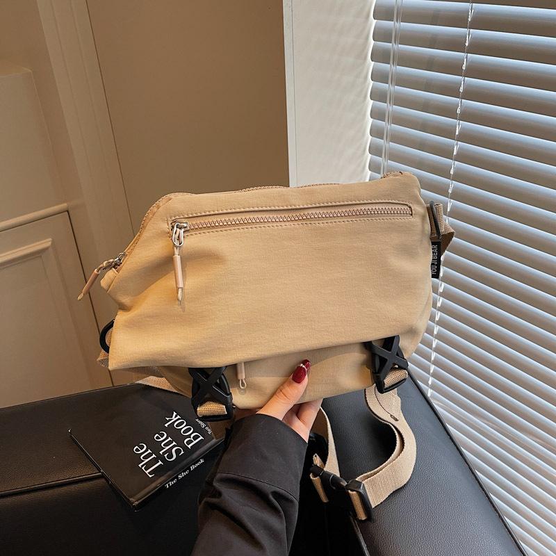 Anti-Splashing Messenger Bag Women S High-End Shoulder Bag Large-Capacity Sports Trendy Brand Cycling Diagonal Backpack Men хаки
Anti-Splashing Messenger Bag Women S High-End Shoulder Bag Large-Capacity Sports Trendy Brand Cycling Diagonal Backpack Men хаки