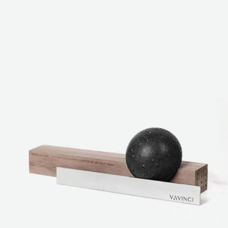 Minimalist Stone Figurines Wooden Desktop Miniatures Figurines Bedroom Bedside Table Ornament Home Modern Decoration Ornament
Minimalist Stone Figurines Wooden Desktop Miniatures Figurines Bedroom Bedside Table Ornament Home Modern Decoration Ornament