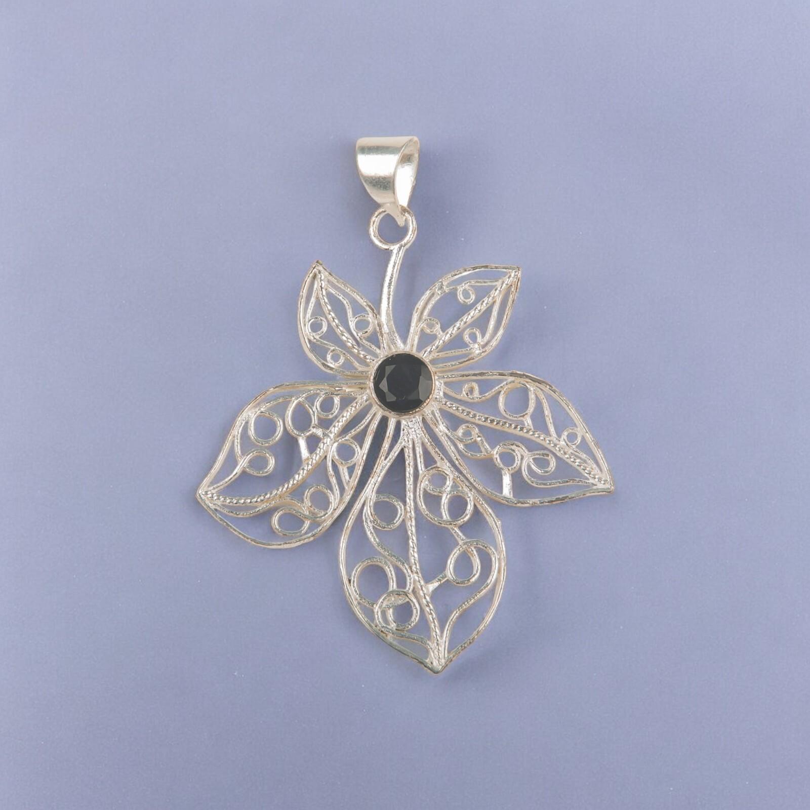 Black Onyx Gemstone 925 Sterling Silver Jewelry Handmade Pendant 2.29 For Gift CP-19-13
Black Onyx Gemstone 925 Sterling Silver Jewelry Handmade Pendant 2.29 For Gift CP-19-13