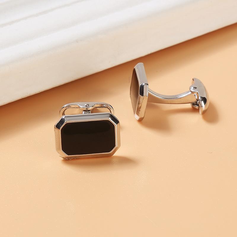 Классические черные запонки для мужчин Простой стиль Квадратная форма Эмалированные Пуговицы для рукавов Высококачественный сплав Формальная рубашка для платья Запонки black
Классические черные запонки для мужчин Простой стиль Квадратная форма Эмалированные Пуговицы для рукавов Высококачественный сплав Формальная рубашка для платья Запонки black