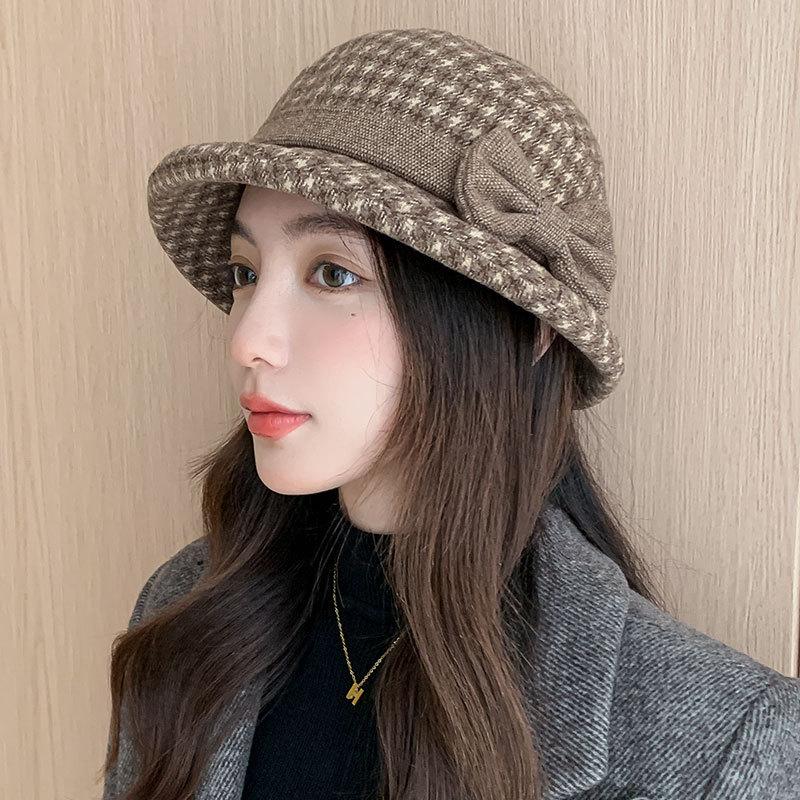 Fashion woolen thermal basin hat women s fashion versatile bucket hat outdoor autumn and winter elegance M(56-58cm)
Fashion woolen thermal basin hat women s fashion versatile bucket hat outdoor autumn and winter elegance M(56-58cm)