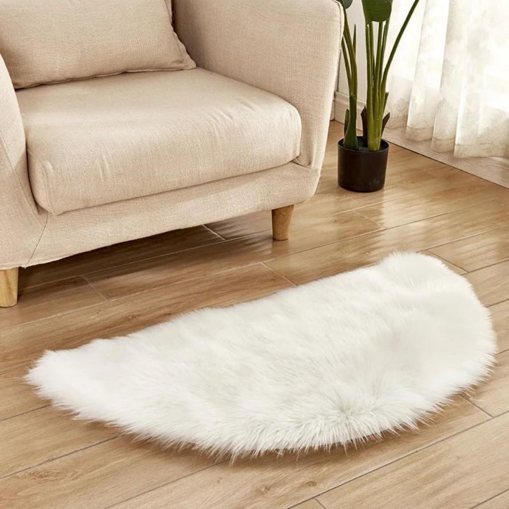 Soft Half Round Bedroom Carpets Long Plush Thicken Door Mats Washable Bedside Rugs Bedroom home decoration 30X60CM
Soft Half Round Bedroom Carpets Long Plush Thicken Door Mats Washable Bedside Rugs Bedroom home decoration 30X60CM