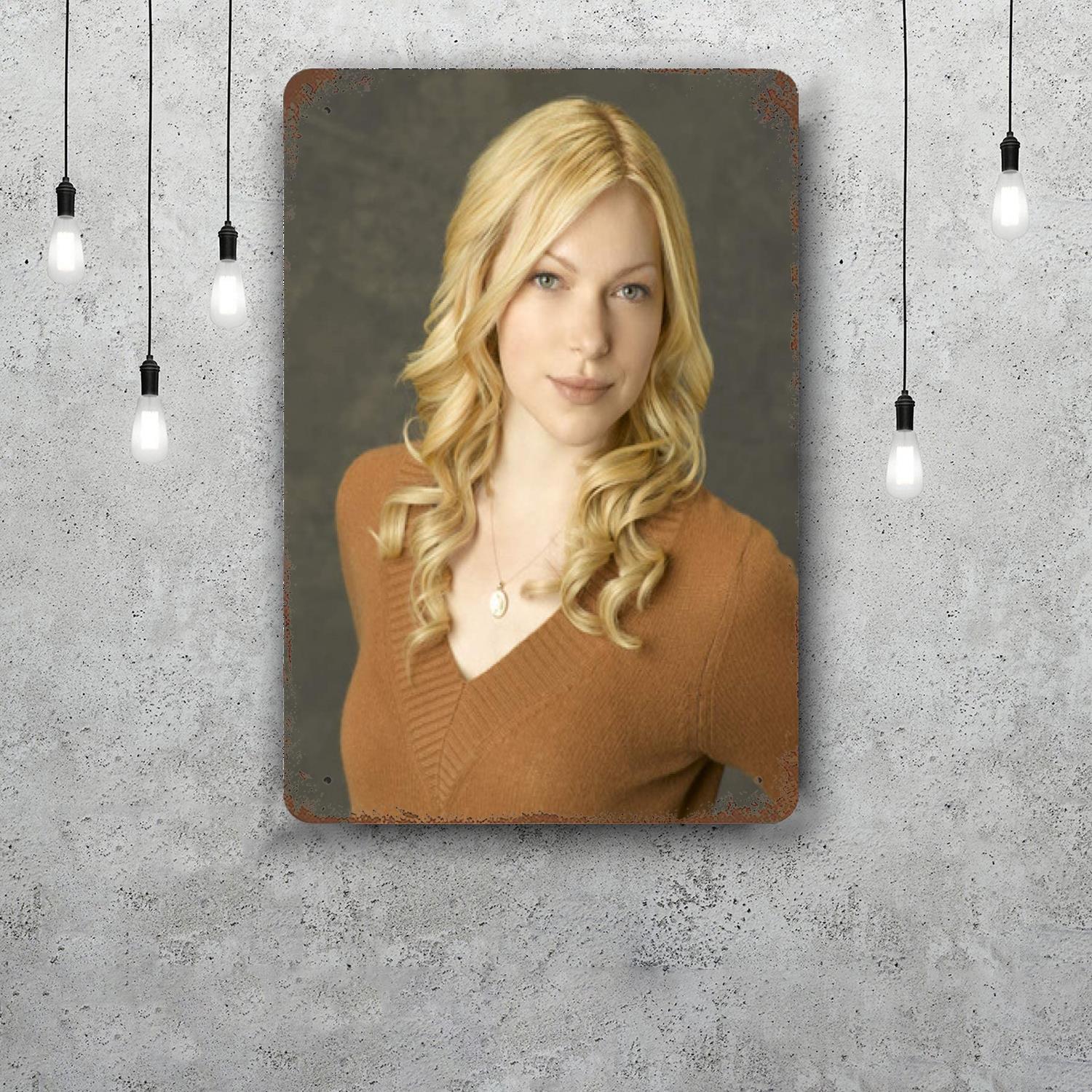 laura prepon actor Vintage Metal Tin Signs Posters Decor Retro Metal Plaque Wall Art Decor for Garage Bar 20x30cm(7.8x11.8inch)
laura prepon actor Vintage Metal Tin Signs Posters Decor Retro Metal Plaque Wall Art Decor for Garage Bar 20x30cm(7.8x11.8inch)