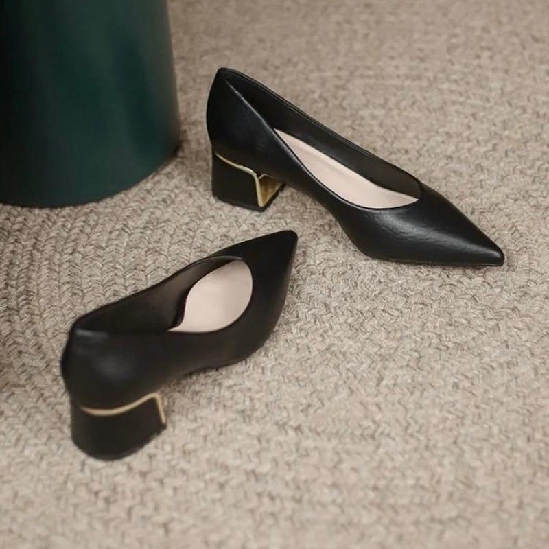 Женские туфли-лодочки на толстом каблуке, новая модель, с острым носком, из мягкой кожи, не утомляют после долгого стояния, для профессиональной работы, черные туфли на высоком каблуке 40 чёрный
Женские туфли-лодочки на толстом каблуке, новая модель, с острым носком, из мягкой кожи, не утомляют после долгого стояния, для профессиональной работы, черные туфли на высоком каблуке 40 чёрный