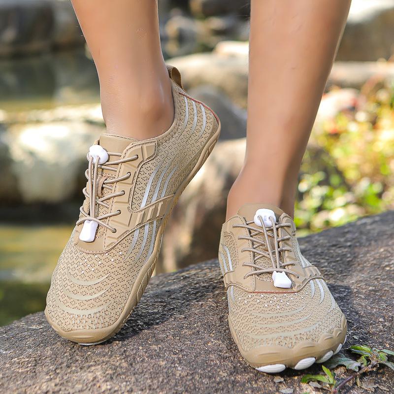 Male and female couples beach snorkeling travel fishing yoga shoes outdoor sports creek shoes wholesale 42
Male and female couples beach snorkeling travel fishing yoga shoes outdoor sports creek shoes wholesale 42