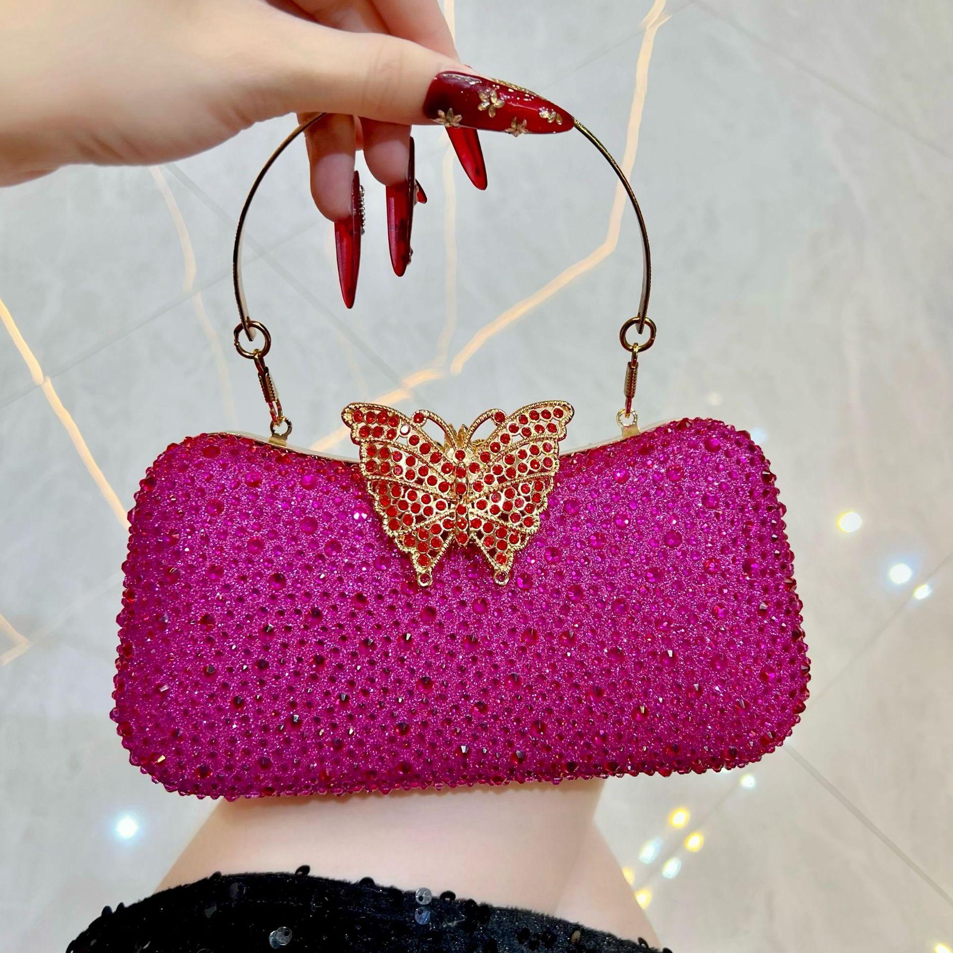 2025 Luxury Brand Design Metal Butterfly Full Diamond Evening Clutch Bag Women Prom Dress Handbag Retro Rhinestone Shoulder Bag розы красного
2025 Luxury Brand Design Metal Butterfly Full Diamond Evening Clutch Bag Women Prom Dress Handbag Retro Rhinestone Shoulder Bag розы красного