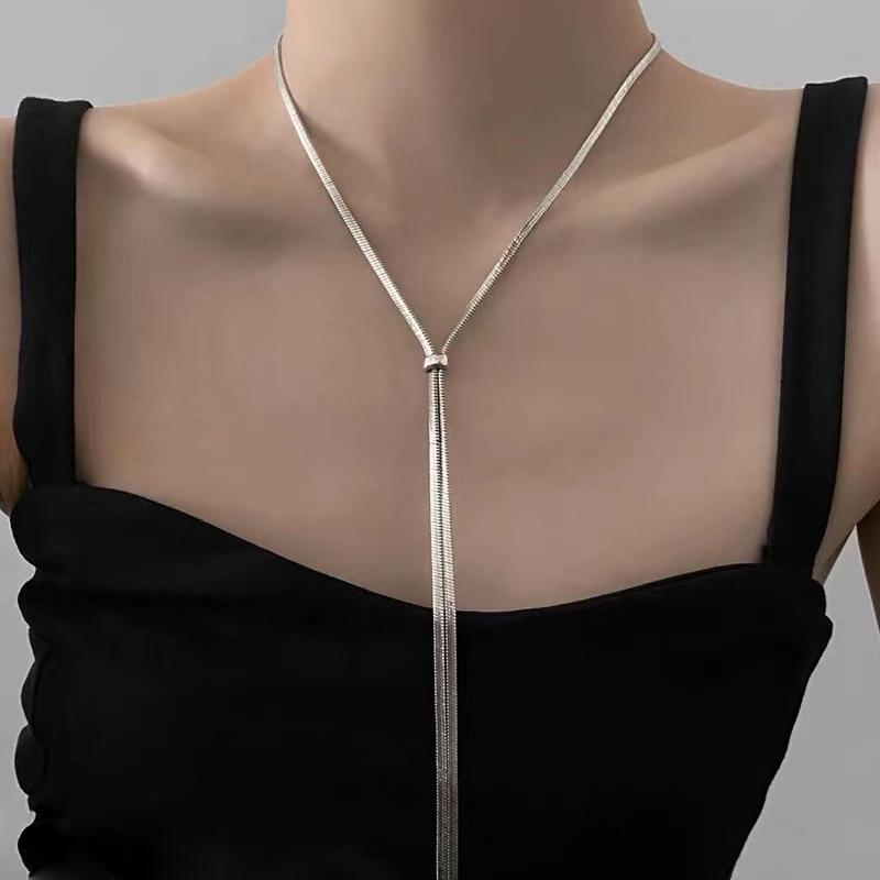Luxury Stainless Steel Heart-Shaped Pendant Necklace for Women Minimalist Adjustable Long Sweater Chain Daily Wear Zircon Gifts
Luxury Stainless Steel Heart-Shaped Pendant Necklace for Women Minimalist Adjustable Long Sweater Chain Daily Wear Zircon Gifts