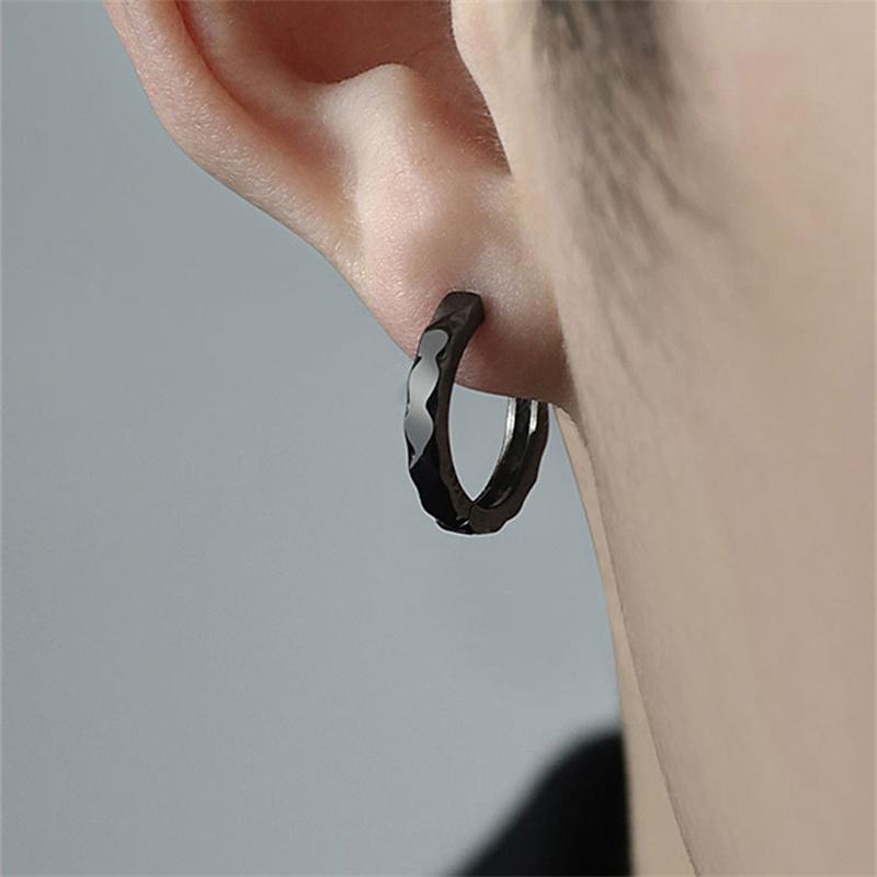 Серьги высшего качества из стерлингового серебра 925 пробы, мужские ювелирные изделия, классический волнистый узор, черные обручи, мужские серьги 2023, популярный подарок бойфренду 
Серьги высшего качества из стерлингового серебра 925 пробы, мужские ювелирные изделия, классический волнистый узор, черные обручи, мужские серьги 2023, популярный подарок бойфренду