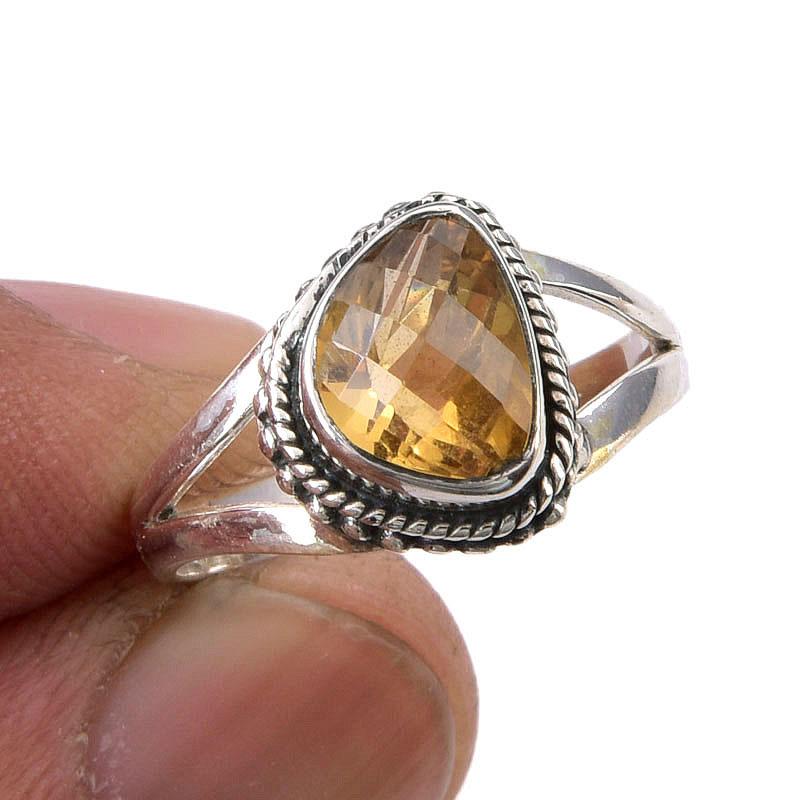 Natural Citrine Gemstone Handmade 925 Sterling Silver Jewelry Ring Size 6.5 L0N02
Natural Citrine Gemstone Handmade 925 Sterling Silver Jewelry Ring Size 6.5 L0N02