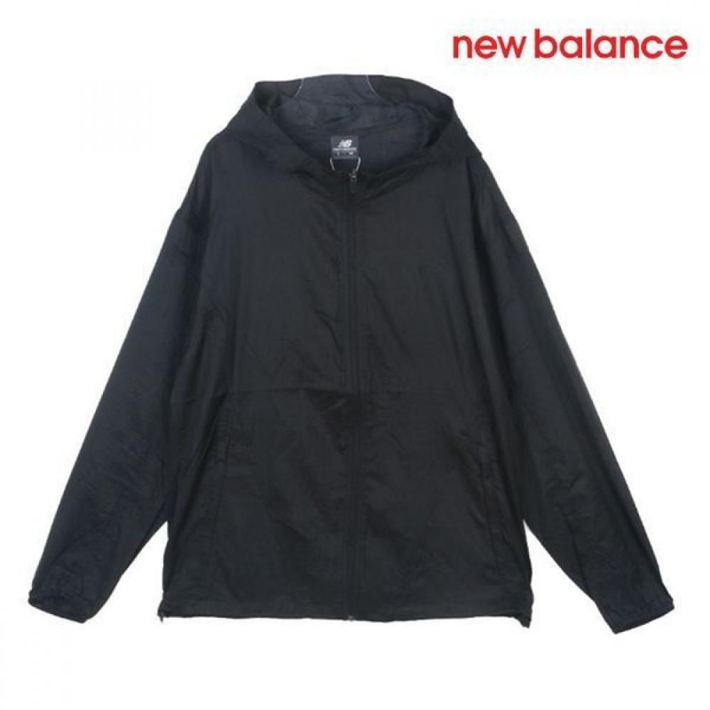 New Balance Half Club Jacket Ultra Light Windbreaker H1 Nbnafco213 L
New Balance Half Club Jacket Ultra Light Windbreaker H1 Nbnafco213 L
