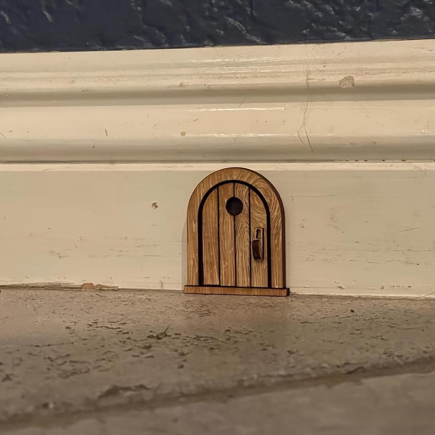 Mouse Door Decor – Whimsical 2D Printed Mouse-Shaped Kickplate Panel, Made of Engineered Wood, Suitable for Kids Rooms and Play
Mouse Door Decor – Whimsical 2D Printed Mouse-Shaped Kickplate Panel, Made of Engineered Wood, Suitable for Kids Rooms and Play