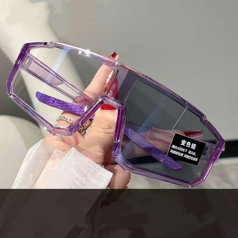 Fashion Women Cycling Glasses Day And Night Dual-Use Men Outdoor Color Changing Sun Glasses Sports Running Goggles Road Glasses 1PC
Fashion Women Cycling Glasses Day And Night Dual-Use Men Outdoor Color Changing Sun Glasses Sports Running Goggles Road Glasses 1PC