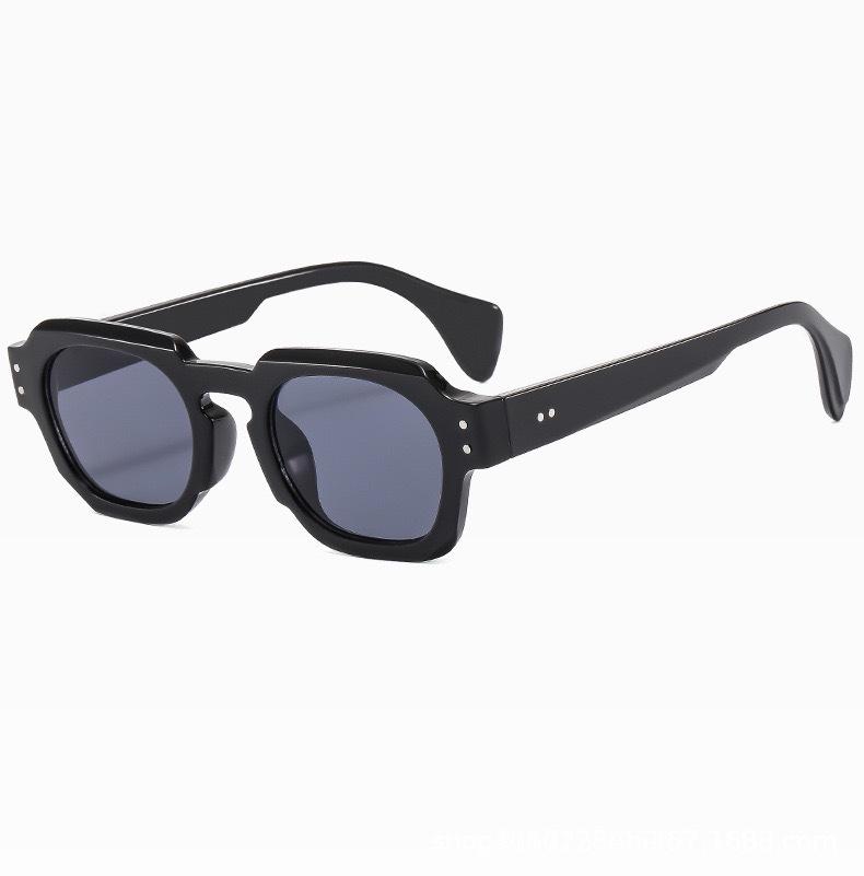 Densko Sunglasses Men S Hong Kong Style Personalized Retro Sunglasses Women S Vacation Rice Nail Sunglasses Sunglasses
Densko Sunglasses Men S Hong Kong Style Personalized Retro Sunglasses Women S Vacation Rice Nail Sunglasses Sunglasses