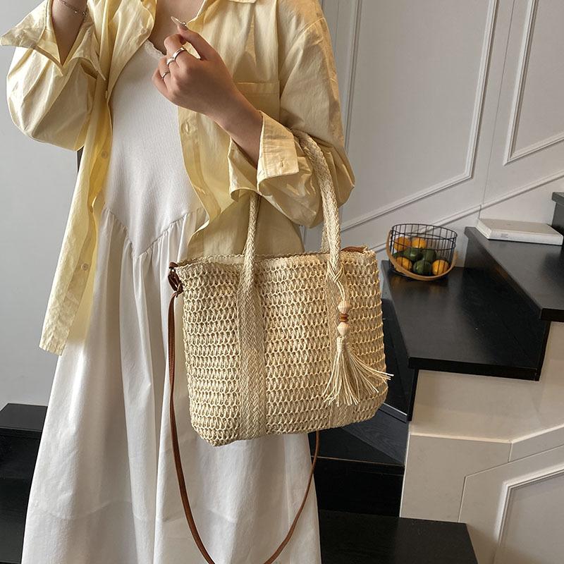 Large capacity underarm bag women s bag 2025 new summer straw bag simple shoulder messenger bag woven bag хакі
Large capacity underarm bag women s bag 2025 new summer straw bag simple shoulder messenger bag woven bag хакі