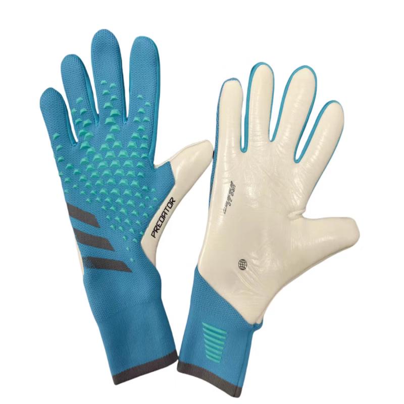 Lantun Goalkeeper Gloves
Lantun Goalkeeper Gloves