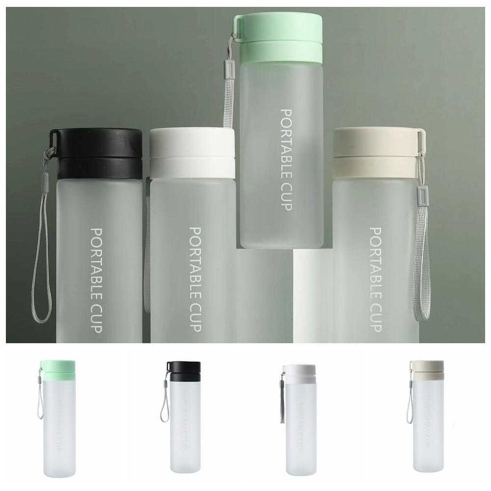 with Handle Plastic Water Cup 800ml Fitness Drinking Bottle Milk Cup Fitness Water Bottle Outdoor black-Frosted
with Handle Plastic Water Cup 800ml Fitness Drinking Bottle Milk Cup Fitness Water Bottle Outdoor black-Frosted