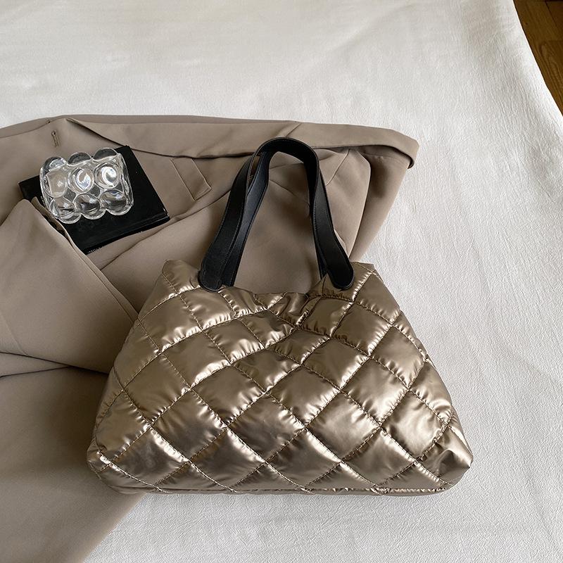 Европейский и американский стиль блестящая хлопковая сумка для одежды модная вышивка ромбом большая вместимость сумка-пузырь женская повседневная в иностранном стиле на плечо золотой