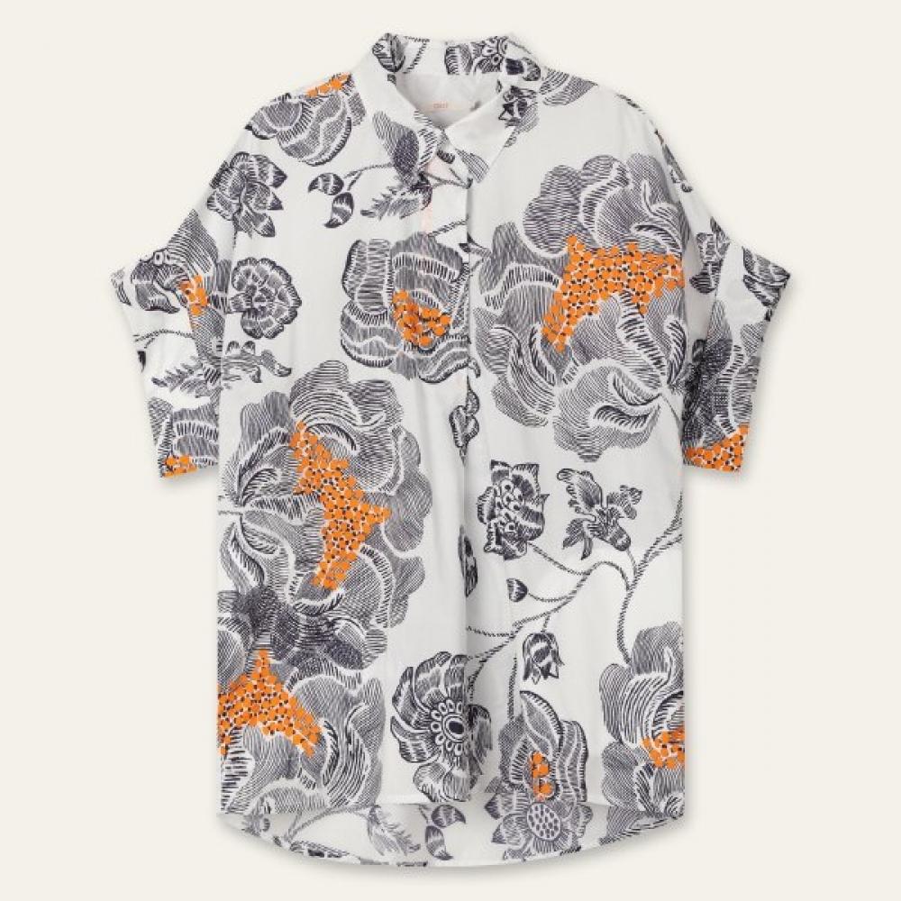 Oilily Blouse Pattern Owesgbl020 white (02)/38(66)
Oilily Blouse Pattern Owesgbl020 white (02)/38(66)