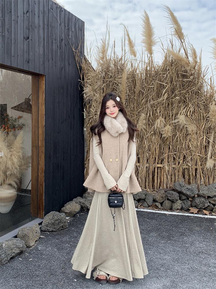 Elegant Plus Size Winter Coat and Dress Set for Women XXXXL
Elegant Plus Size Winter Coat and Dress Set for Women XXXXL