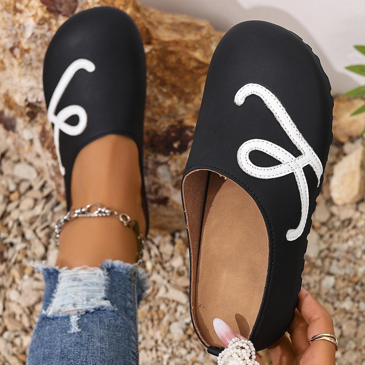 Women Slippers New Beach Baotou Shoes Couples Non-slip Soft Sandals Outdoor Sports Slippers Breathable Non-slip slides women 43 чорний
Women Slippers New Beach Baotou Shoes Couples Non-slip Soft Sandals Outdoor Sports Slippers Breathable Non-slip slides women 43 чорний