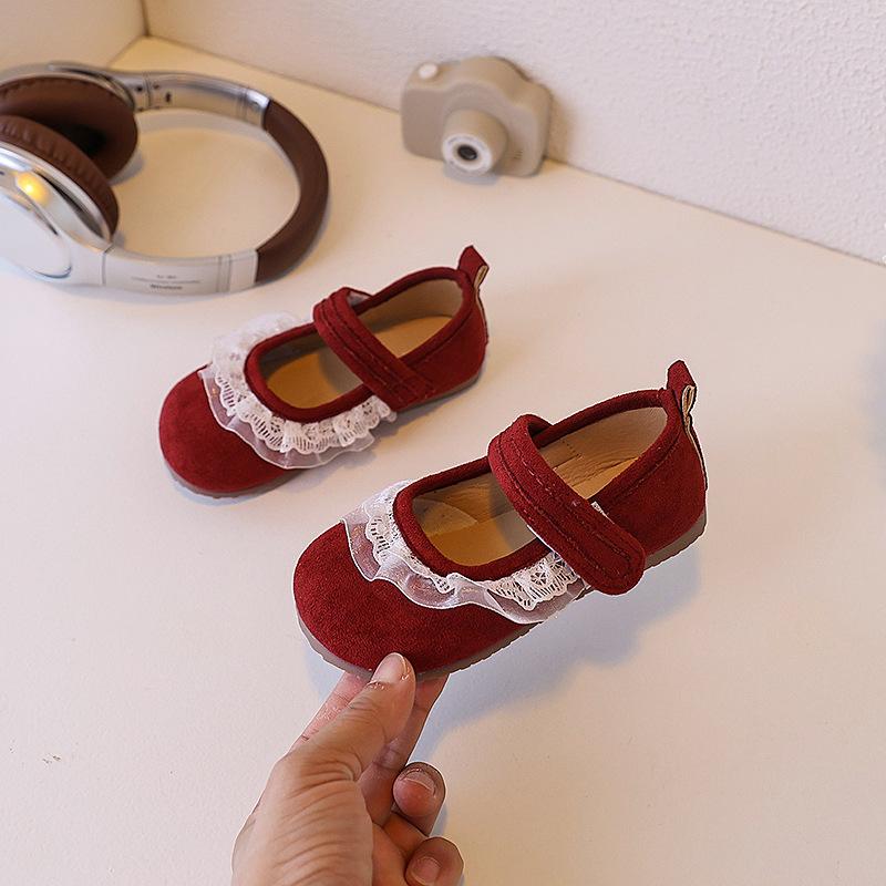 Retro Style Sweet Girls Leather Shoes for Princess Spring Autumn Children s Causal Shoes Fashion Lace Pleated Kids Flat Shoes 24
Retro Style Sweet Girls Leather Shoes for Princess Spring Autumn Children s Causal Shoes Fashion Lace Pleated Kids Flat Shoes 24