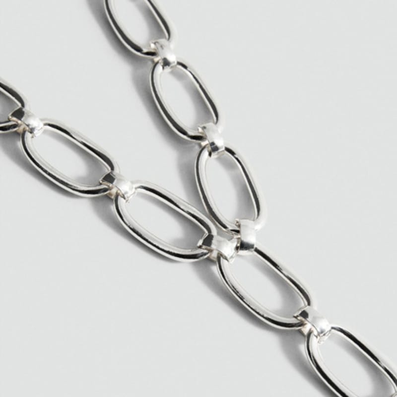 Mango MANGO WOMAN Necklace TIFFANY Silver 17081138 single type
Mango MANGO WOMAN Necklace TIFFANY Silver 17081138 single type