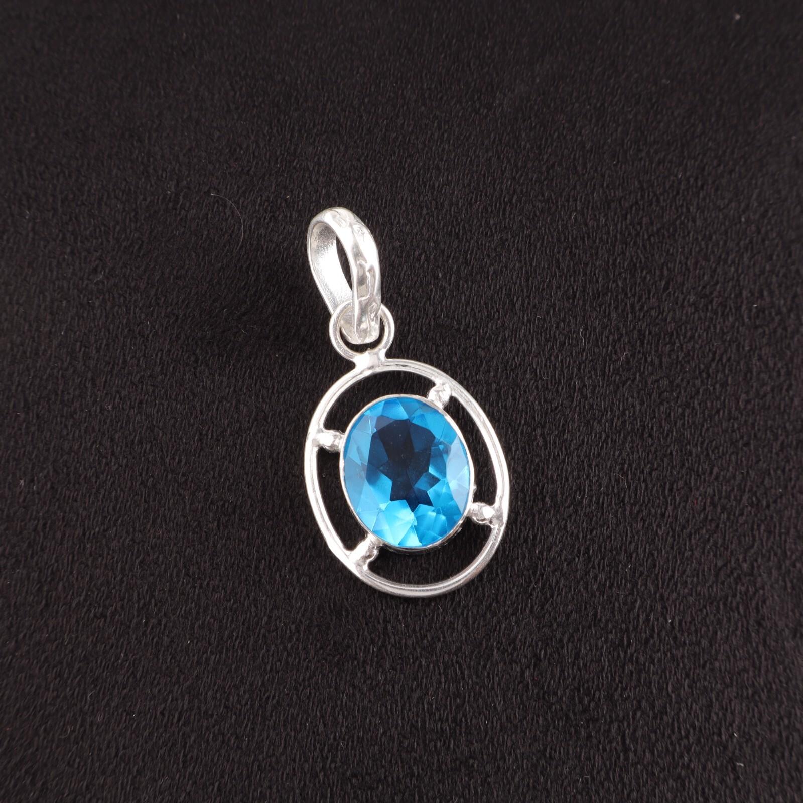 Handmade 925 Sterling Silver Swiss Blue Topaz Necklace Pendant Women’s Jewelry PP-6-1
Handmade 925 Sterling Silver Swiss Blue Topaz Necklace Pendant Women’s Jewelry PP-6-1