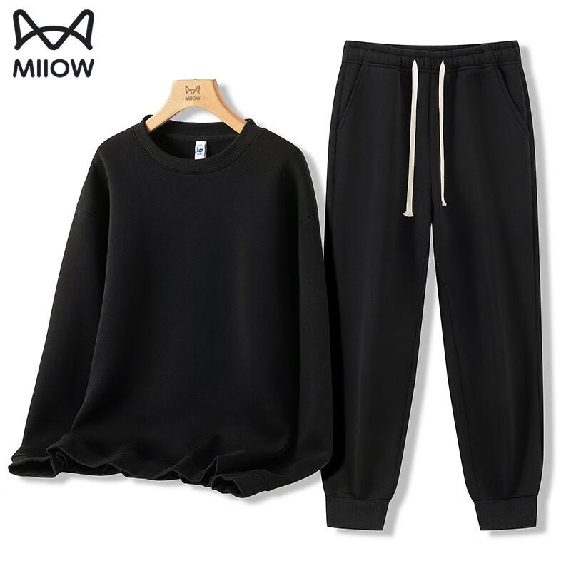 Мужской осенний спортивный костюм MiiOW M
Мужской осенний спортивный костюм MiiOW M