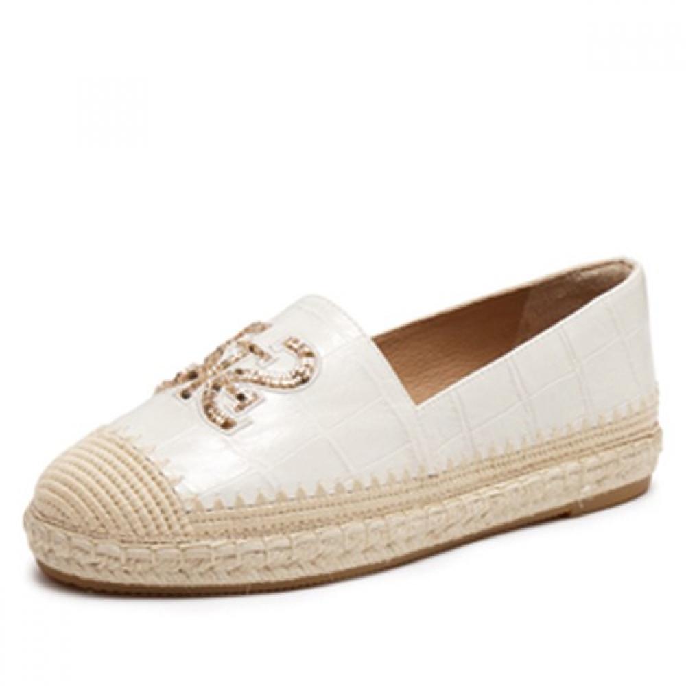 Staccato Women Mary Jane Flat Newespad11 9ua37 26sbei NEWESPAD11_9UA37_26SBEI/245
Staccato Women Mary Jane Flat Newespad11 9ua37 26sbei NEWESPAD11_9UA37_26SBEI/245