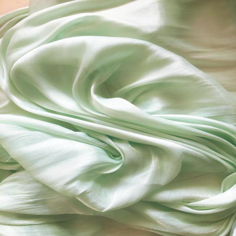 Iridescent Ribbon Pleated Organza Fabric Soft Smooth Shimmer Satin Texture Fabric DIY Hanfu Dress Performance Costumes 100cmX150cm
Iridescent Ribbon Pleated Organza Fabric Soft Smooth Shimmer Satin Texture Fabric DIY Hanfu Dress Performance Costumes 100cmX150cm