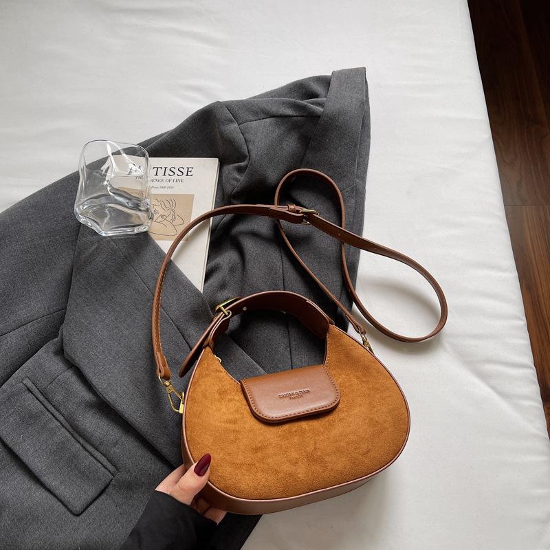 Модная женская сумка в корейском стиле, женская сумочка, повседневная красивая сумка через плечо, сумка кроссбоди without pendant коричневый
Модная женская сумка в корейском стиле, женская сумочка, повседневная красивая сумка через плечо, сумка кроссбоди without pendant коричневый