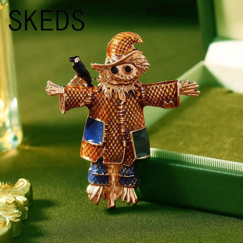 SKEDS Vintage Scarecrow Brooch Creative Gender Pin Buckle Lapel Pins Corsage Coat Accessories for Women Men Clothing Badges Gift
SKEDS Vintage Scarecrow Brooch Creative Gender Pin Buckle Lapel Pins Corsage Coat Accessories for Women Men Clothing Badges Gift