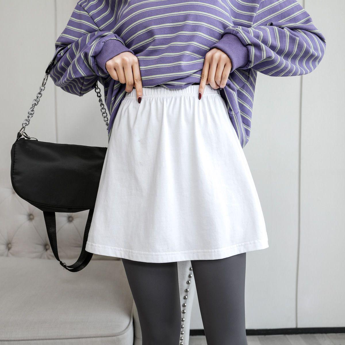 Women s Versatile Sweatshirt Base Layer with Half Skirt Hem Covering Hips for Students M (up to 100 lbs)
Women s Versatile Sweatshirt Base Layer with Half Skirt Hem Covering Hips for Students M (up to 100 lbs)