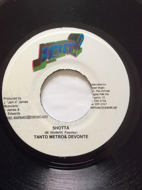 7inch Record TANTO METRO & DEVONTE, ICE COLD - Shotta / To The Top NONE Jam 2 Productio Jamaica Reggae, Ska & Dub Used
7inch Record TANTO METRO & DEVONTE, ICE COLD - Shotta / To The Top NONE Jam 2 Productio Jamaica Reggae, Ska & Dub Used