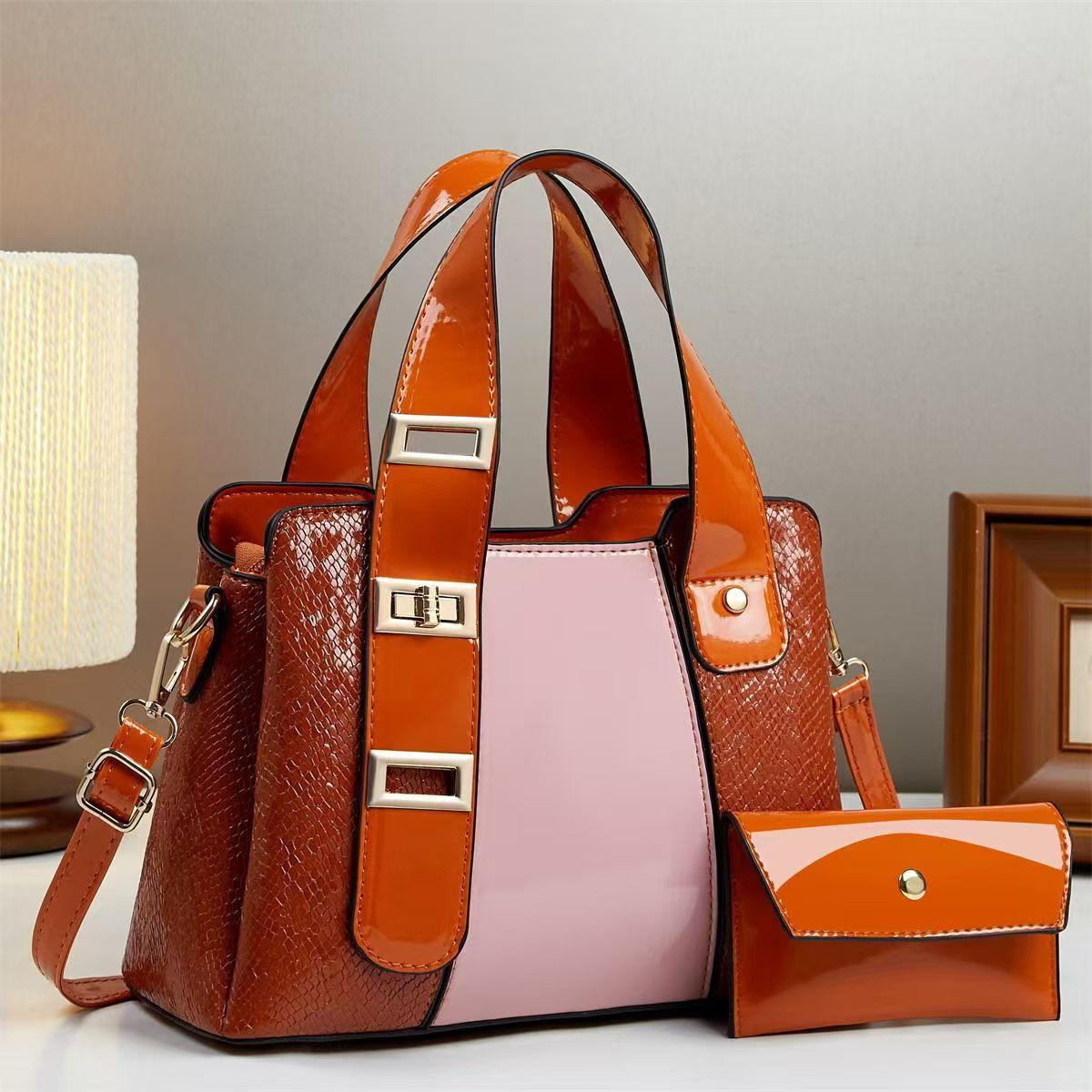 New Spliced Fashionable Snake Skin Pattern Handbag with A Trendy Style Large Capacity and Temperament Single Shoulder Women s Crossbody Bag Length 28 width 13 height 21 коричневий
New Spliced Fashionable Snake Skin Pattern Handbag with A Trendy Style Large Capacity and Temperament Single Shoulder Women s Crossbody Bag Length 28 width 13 height 21 коричневий